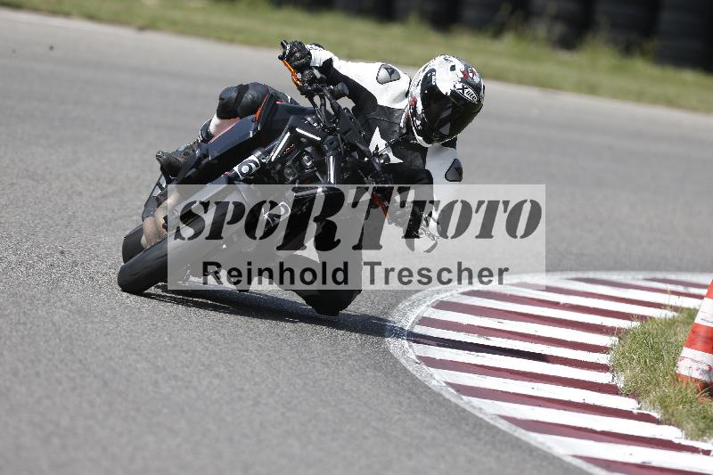 Archiv-2025/49 26.08.2025 Cornu Master School ADR/blau-bleu/62